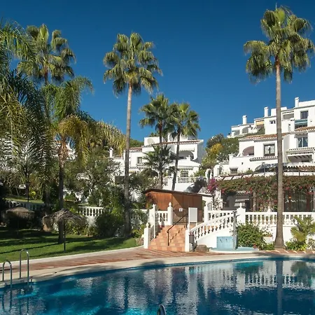 Casablanca 50 Oasis Apartment Nerja